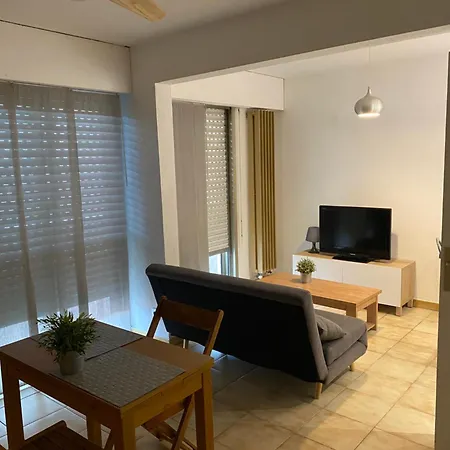 T1 Privee Bien Situe,piscine,tennis,parking Apartment Hyeres